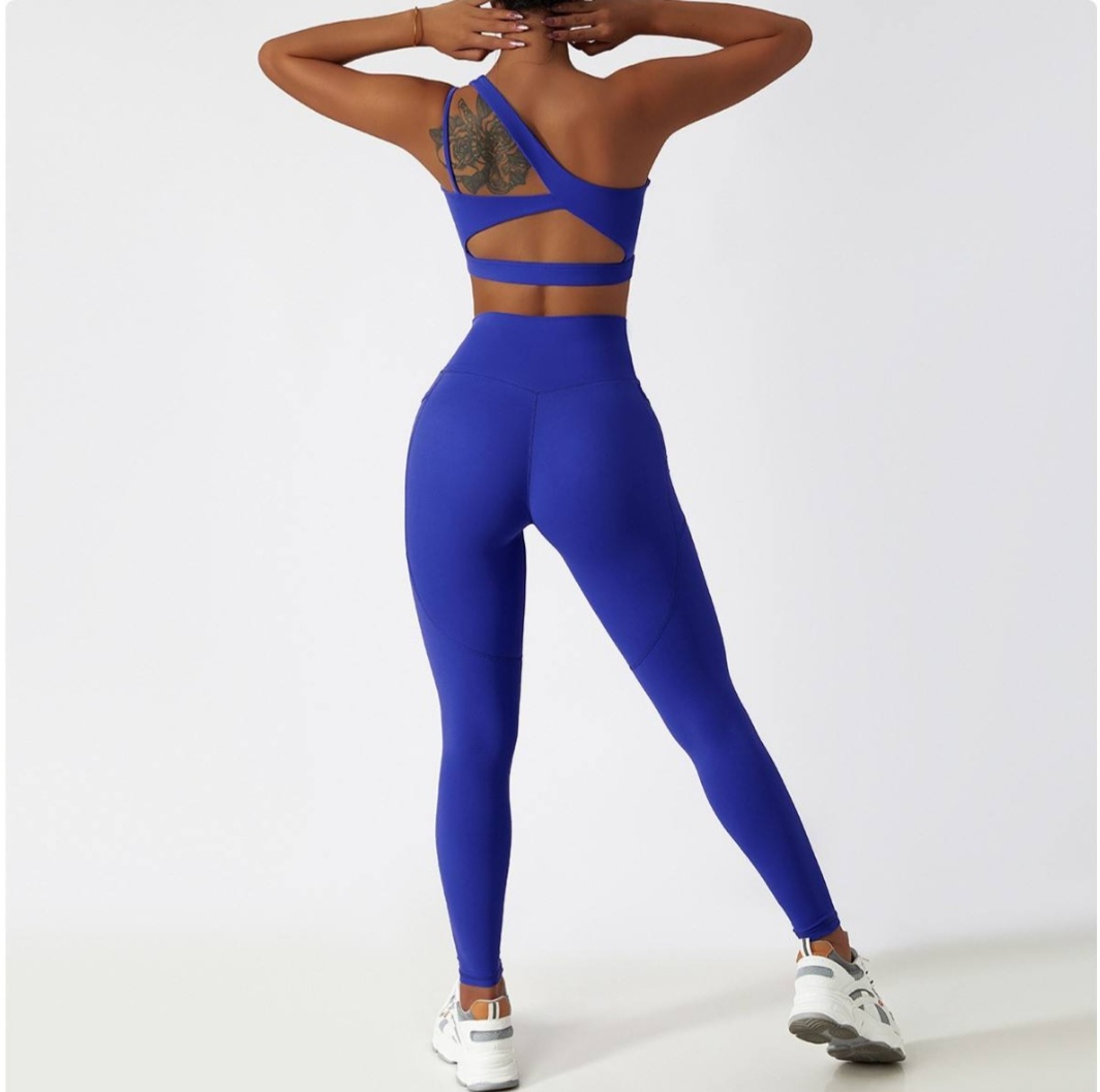 Women Seamless One Shoulder Sports Bra & Leggings Size Small - Image 2